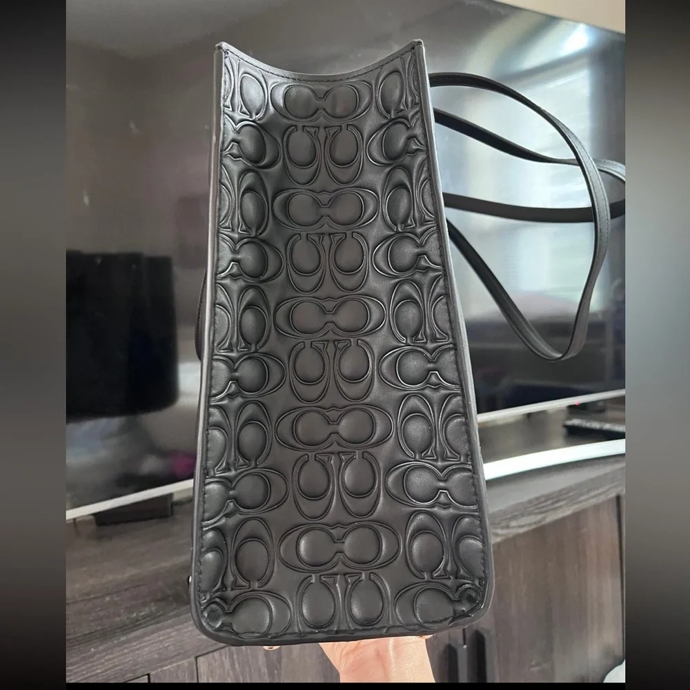 Coach Maggie Tote Bag In Signature Leather  CY672🎀 - Picture 4 of 9